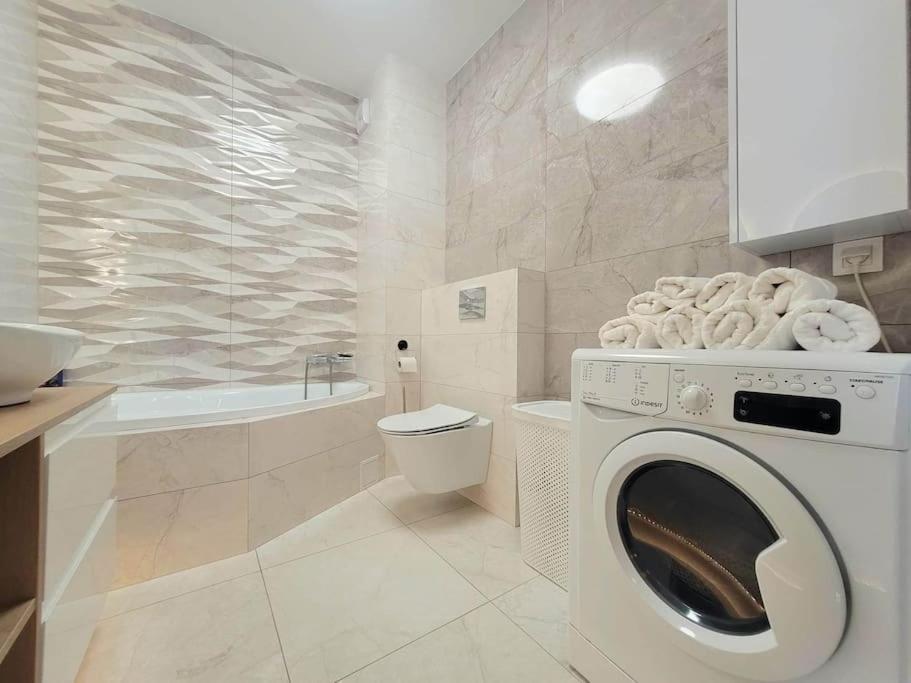 Apartment Sophie 3 Rooms, 2 Bathrooms, 8 Persons Cracovia Exterior foto