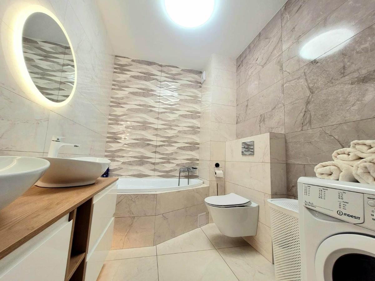 Apartment Sophie 3 Rooms, 2 Bathrooms, 8 Persons Cracovia Exterior foto