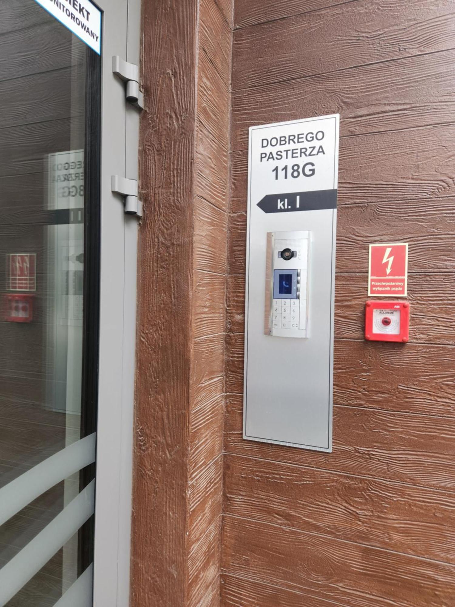 Apartment Sophie 3 Rooms, 2 Bathrooms, 8 Persons Cracovia Exterior foto